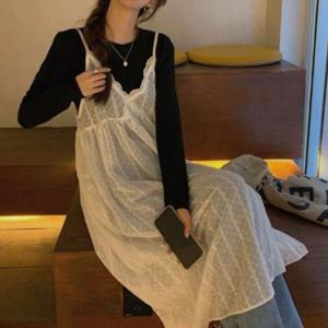 러블리 기본티셔츠 시스루뷔스티에 원피스뷔스티에 레이어드룩 시스루나시