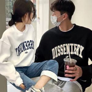 슬림핏긴팔 여성오버핏긴팔티 가을티셔츠 크롭티 기본티 스트릿긴팔티 긴팔티