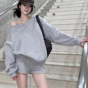 여성 오프숄더 여성오프숄더 루즈핏 여리핏 꾸안꾸 일상 캐주얼 깔끔 맨투맨