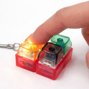 블럭키홀더 키링 클릭커 6개 테트리스 키보드 LED 키캡 키보드클릭커 랜덤 테트리스키링 LED키캡 블럭 딸깍