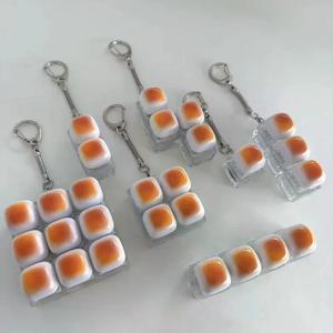 캐러멜 빵 스트레스 해소 키보드 키체인 백팩 펜던트 사무실 성인용 액세서리