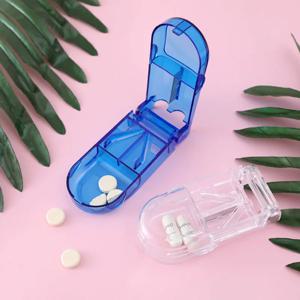 1PCS 휴대용 의약품 정제 분할기 홀더 - 편리한 약 보관을 위한 간편한 약통 커터 박스