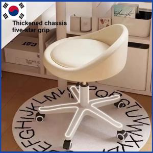 크림색 화장대 의자 - 부드러운 등받이와 편안한 좌석을 갖춘 메이크업 스툴, 심플한 홈 드레싱 및 매니큐어 의자