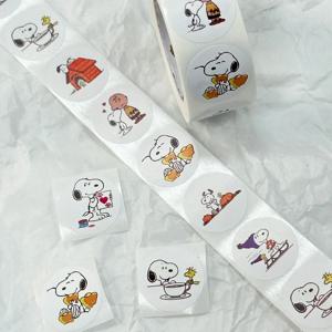 500pcs 스누피 귀여운 스티커 만화 애니메이션 파생 주변기기 크리 에이 티브 낙서 스티커 어린이 장난감 책 장식 파티 선물