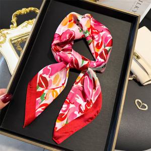 70*70cm 디자인 인쇄 스카프 여성 실크 스카프 두건 Hijab Neckerchief 목도리 스카프 헤어 밴드 Foulard Luxury