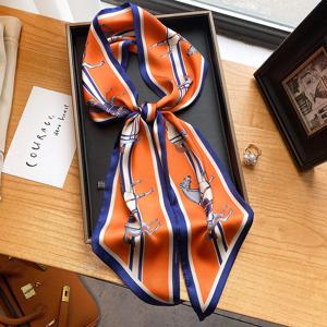 여성을위한 우아한 말 인쇄 스카프 그래픽 리본 부드럽고 아늑한 모조 실크 스카프 다목적 Neckerchief 길이 패션 머리띠