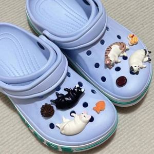 8Pcs 여름 패션 신발 참 장식품 샌들용 나막신 세트 DIY 액세서리 귀여운 만화 동물 신발 버클 장식 선물