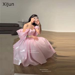 Xijun 모던 핑크 이브닝 드레스 오프 숄더 A 라인 생일 파티 드레스 코르셋 반짝 이는 발목 길이 댄스 파티 드레스 맞춤형