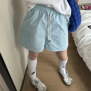 컬러풀 도파민 반바지 캐주얼 루즈핏 얇은 비치 여름 스포츠 레저 팬츠 하이웨이스트 와이드 레그 통근 스타일 5부 길이