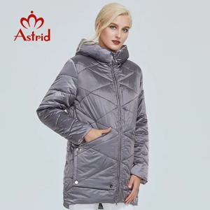 2022 Astrid 겨울 자 켓 여성 대비 색 방수 패브릭 모자 디자인 두꺼운 코 튼 의류 따뜻한 여성 파 카 AM-2090