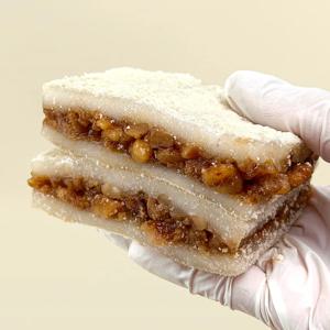 명가삼대떡집 고소한 호두가 가득씹히는 동부 꿀호두찰떡 개별포장 영양떡 떡