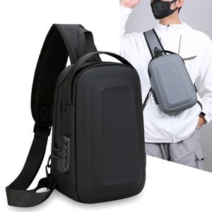 새로운 비즈니스 캐주얼 남성용 오토바이 가슴 가방 세련되고 트렌디한 통근 가방 남학생용 하드 크로스백