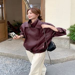와인 레드 오토바이 가죽 자켓 여성용 봄 가을 신상 유니크하고 아름다운 고급스러운 느낌의 가죽 코트