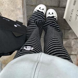 하라주쿠 만화 자수 바지 여성 카와이 스트라이프 루즈핏 한국 스타일 반바지 Y2K 서브컬쳐 빈티지 여성 와이드 레그 팬츠
