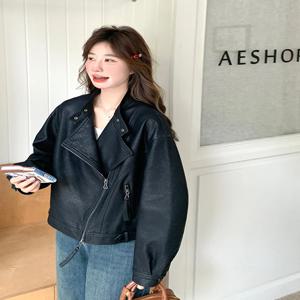 블랙 가죽 재킷 여성용 봄 가을 디자인 한국 스타일 쿨 크루얼 모터사이클 의류 PU 가죽 코트 짧은 소매 및 긴 소매