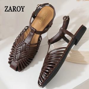 ZAROY 여름 여성 글래디에이터 샌들 플랫 앵클 스트랩 좁은 밴드 로마 신발 캐주얼 비치 휴가 속이 빈 빅 사이즈 샌들