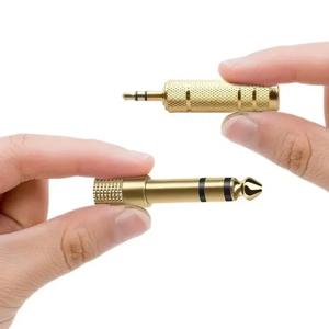 2팩 6.5mm에서 3.5mm 및 3.5mm에서 6.5mm 오디오 어댑터 세트 1/4인치에서 1/8인치 및 1/8인치에서 1/4인치 헤드폰에 적합