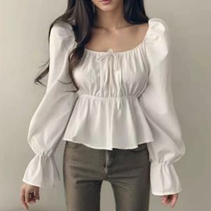 2025 패션 뉴 프릴 화이트 긴팔 여성용 블라우스 스퀘어 넥 섹시한 짧은 셔츠 한국 스타일 플레어 슬리브 스위트 탑스