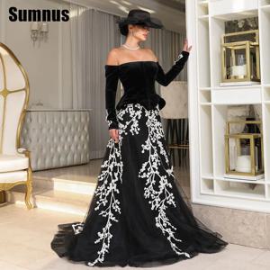 Sumnus 블랙 A 라인 벨벳 무도회 드레스, 우아한 오프 숄더, 이브닝 원피스, 바닥 길이, 백리스 포멀 아플리케, 맞춤형 가운