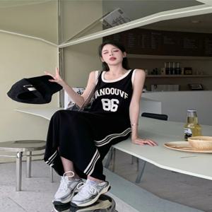 플러스 사이즈 캐주얼 루즈 민소매 여성 드레스 한국 스타일 하이 웨이스트 롱 스커트 슬리밍 레터 프린트 여름 의류