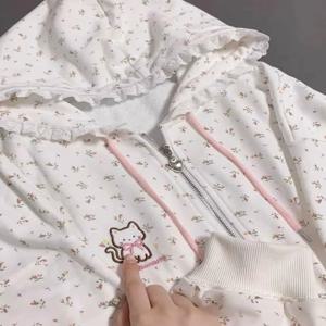 귀여운 고양이 프린트 꽃무늬 스웨트셔츠 여성용 봄 가을 얇은 디자인 달콤한 오픈 가디건 아우터웨어 한국 스타일 긴팔 지퍼