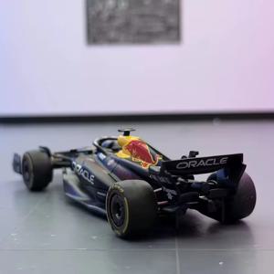 1:43 모델카 장난감 F1 오라클 레드불 레이싱 RB19 베르스타펜 정교한 꽃무늬 페인팅 슬라이드 포워드 미니어처 자동차 어린이 장난감