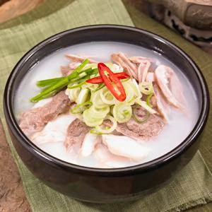 삼삼한 부산 돼지국밥 600g 5팩 총 3kg 냉동 한국 전통 음식 차와 함께 즐기기