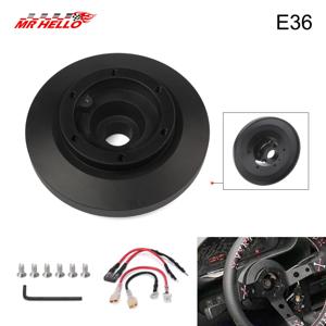 E36 짧은 보스 허브 어댑터 키트 BMW E36 318 325 328 840 850 E39 M3 Z3 용 검정색 알루미늄 퀵 릴리스 허브 어댑터 키트 ﻿