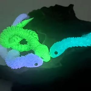 1PCS 모바일 조인트 시뮬레이션 코브라와 뱀알 조각상 - 창의적인 데스크탑 장식 조각품 홈 데코레이션 장식품 선물