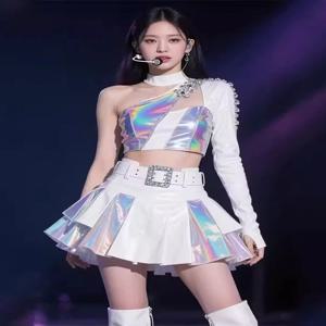 화이트 재즈 스타일 여성 그룹 고고 댄싱을 위한 무대 공연 의상, 타임즈 바 퍼포먼스 앙상블 세트
