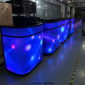 풀컬러 P2.6 P3.91 P4.81 LED DJ 부스 LED 디스플레이 (음악 축제용) 맞춤형 DJ 부스 테이블 LED 스크린 디스플레이