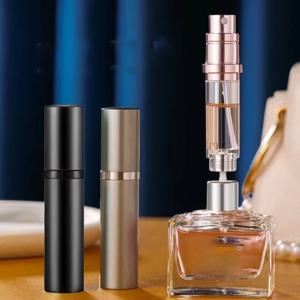 5ml 미니 스프레이 빈 병, 리필 가능한 휴대용 향수, 화장품 여행용 액체 용기 (내부 병 스타일 랜덤)