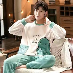 남자를위한 만화 녹색 공룡 디자인 잠옷 한국어 Kawaii 귀여운 편지 인쇄 남자 잠옷 2024 가을 겨울 따뜻한 잠옷