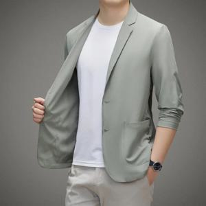 남성 여름 얇은 아이스 실크 블레이저 자외선 차단 캐주얼 재킷 가볍고 통기성 좋은 봄 여름 아우터 싱글 수트 코트 탑