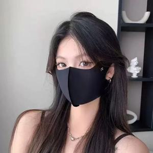 여름용 아이스 실크 자외선 차단 마스크 통기성 세탁 가능 히알루론산 3D 페이스 커버 눈가 보호 UV 차단