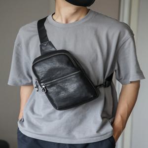Guzao 정품 가죽 크로스바디 백 남성용 신상품 2026 Tannery Top Layer 소가죽 싱글 숄더 대각선 가방 심플 다용도 소형 백팩