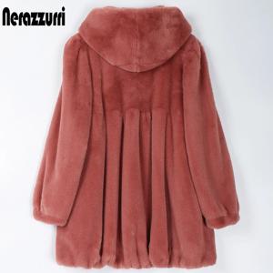 Nerazzurri Pleated light soft faux 모피 코트 여성용 후드 스커트 털이 자켓 여성용 가을 패션 2022 5xl 6xl