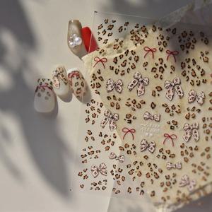 1pcs 3D 레오파드 보우 러브 네일 스티커 매력적인 Bowknot 진주 네일 아트 데칼 슬라이더 가을 매니큐어 장식 네일 용품