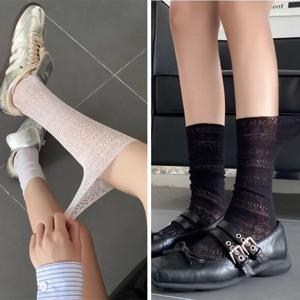 여름 여성 로리타 양말 레트로 플라워 레이스 속이 빈 스타킹 여성 통기성 투명 스위트 메쉬 양말 하라주쿠 양말