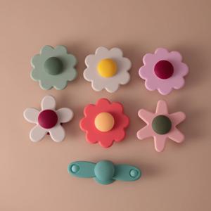 1PCS 실리콘 아기 Teether 빨판 씹는 장난감 BPA 무료 유아 감각 젖니가 남 장난감 0-12 개월 선물 유아 Fidget 장난감