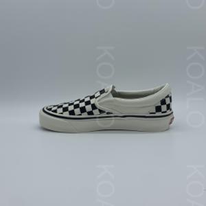 국내백화점판 VANS 반스 슬립온 리이슈98 기본 운동화 스니커즈 마블랙 VNKK53 VN000CTCKIG