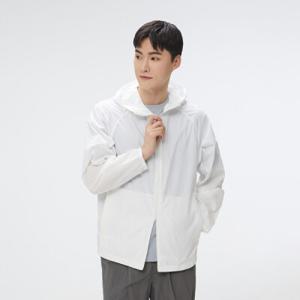 UV차단 라이트 패커블 윈드브레이커_SPJJF25C21 스파오 10월 FW준비 10% 더블쿠폰