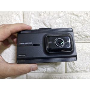 중고 팅크웨어 아이나비 Z7000 블랙박스 QHD 전방본체