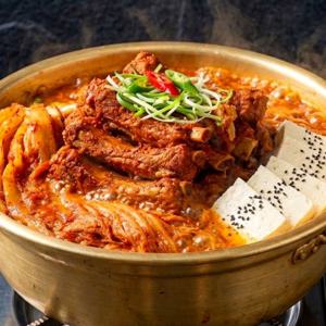 등갈비가 듬뿍! 자글자글 양푼이 등갈비 김치찜 500G X 3팩