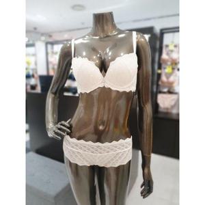 갤러리아_크림 풀커버리지 볼륨브라,팬티세트(A~D컵)WBWBR3I35T,WBWPT3I35T