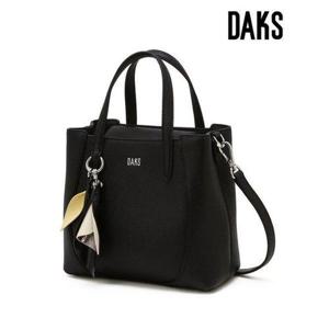 갤러리아_닥스 [선물추천] 리아 블랙 소가죽 플라워 참장식 토트백 DCBA6E