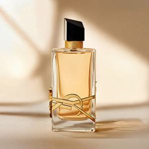 [입생로랑] 리브르 오 드 빠르펭 90ml