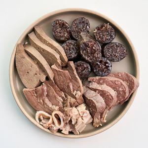돼지모듬내장수육300g+병천고기순대1kg혼합세트