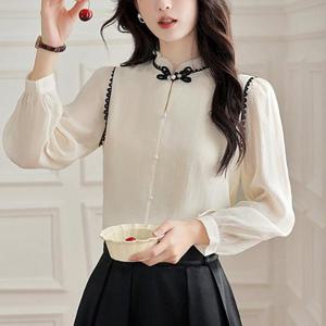 [패션시그널] 블랙레이스리본넥 펄버튼 블라우스 51169B