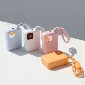 GT03 35W 초고속충전 내장케이블 보조배터리 10000mAh